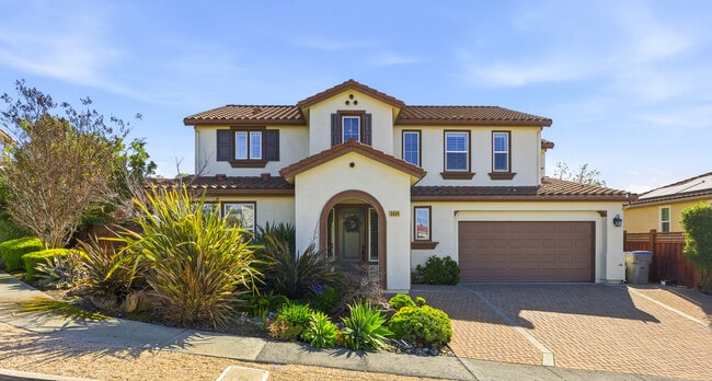 Building Photo - 3528 Ruby Pl