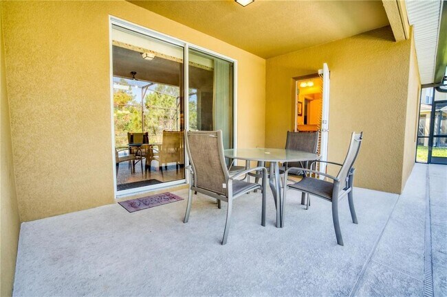 Building Photo - 9027 Paolos Pl