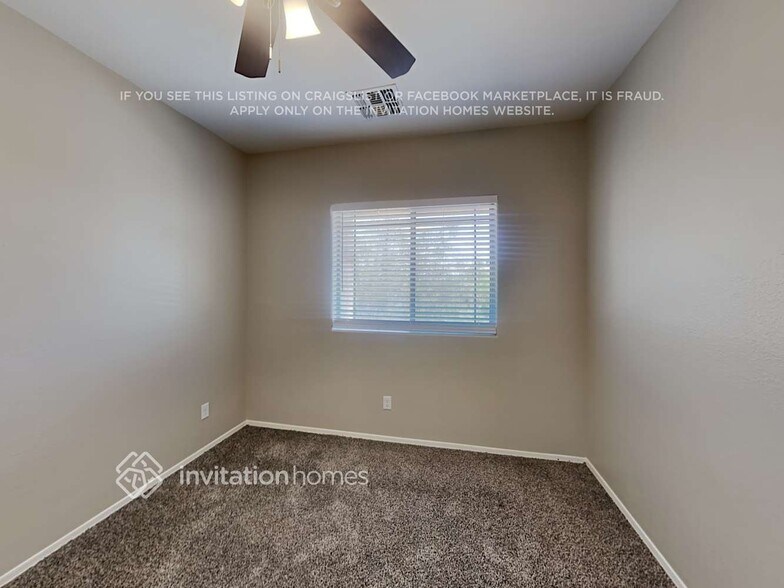 Building Photo - 11706 W Grant St