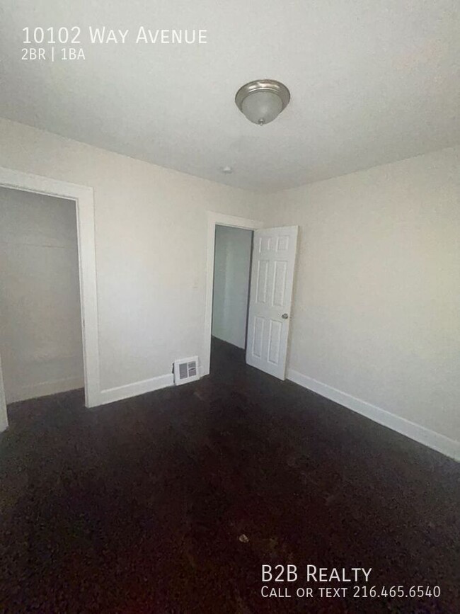 Building Photo - "Charming 2 Bed, 1 Bath Single Family Prop...