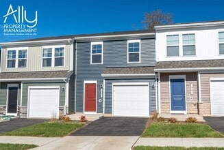 Building Photo - 44 Sophie Kathryn Dr