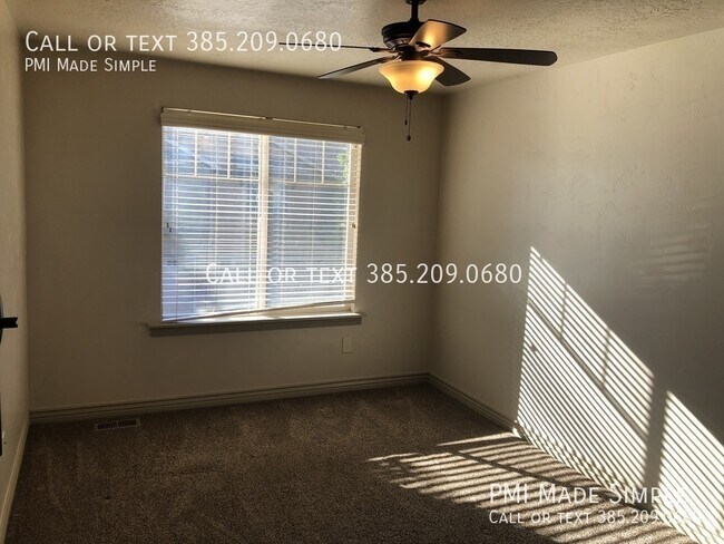 Building Photo - 10439 Sage Vista Way