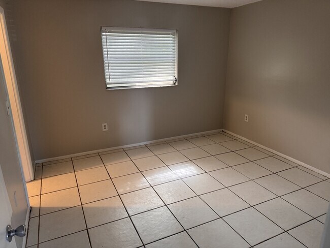 Building Photo - 2481 8th St