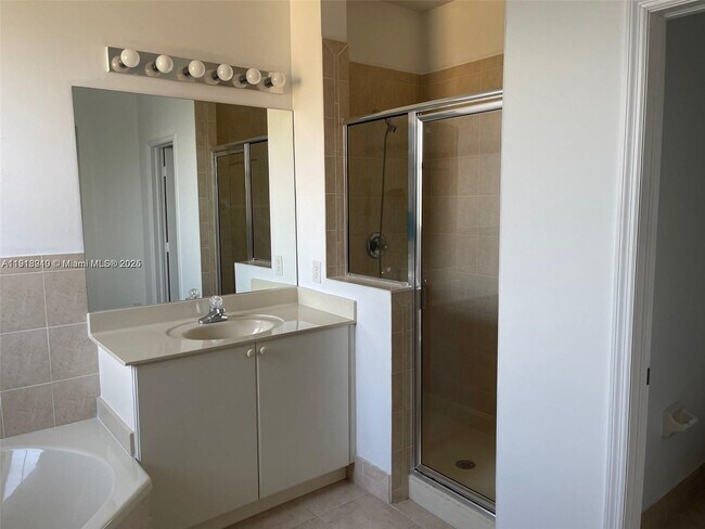 Building Photo - 11413 SW 137th Passage