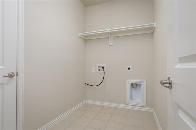 Building Photo - 11513 Beckton St