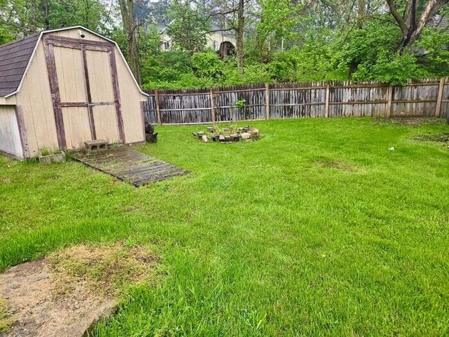 Building Photo - 2 bedroom home in Berrien Springs