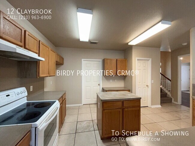 Building Photo - 12 Claybrook-