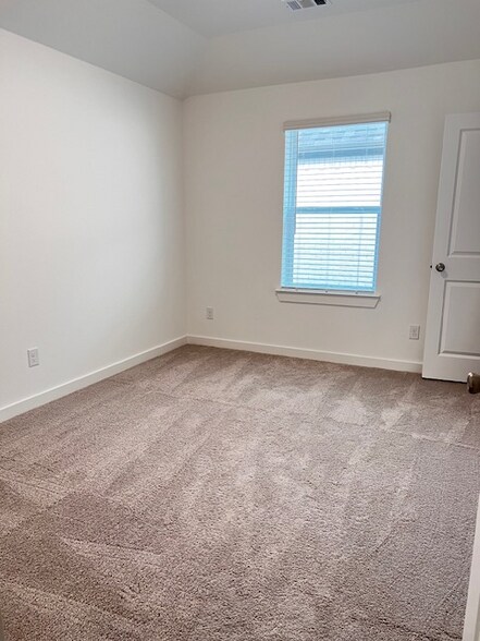 Building Photo - 2833 Eccleston St