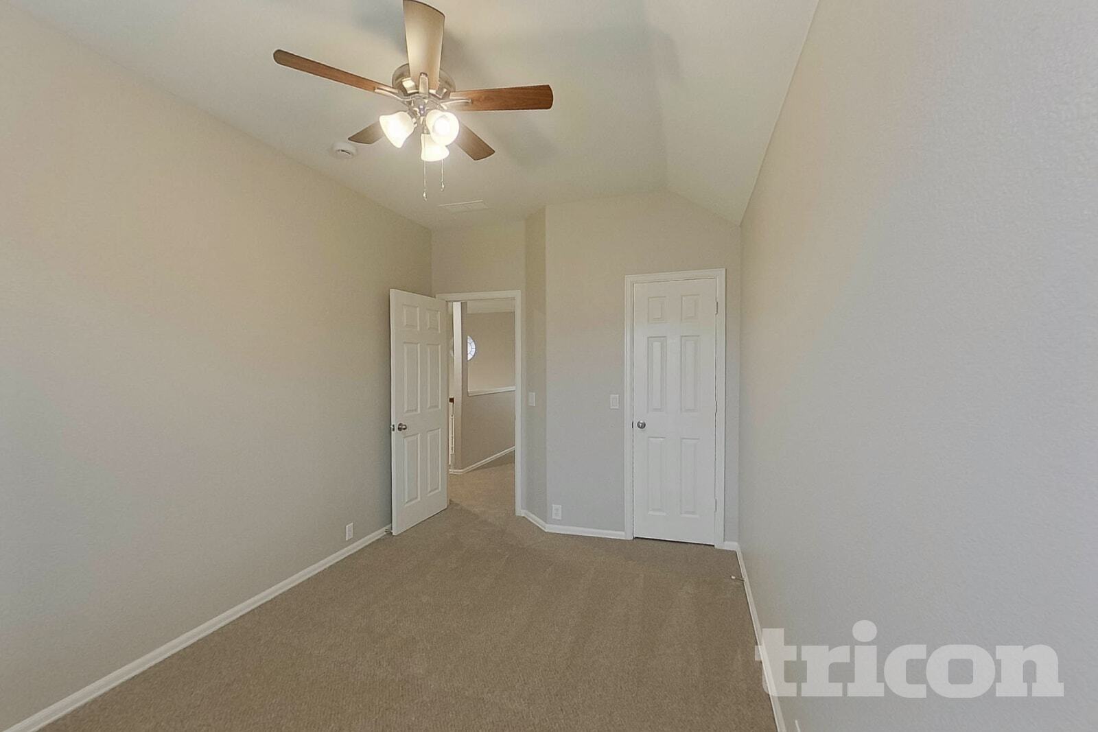 Building Photo - 2811 S Serrano