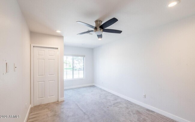 Building Photo - 6929 E Mariposa Dr