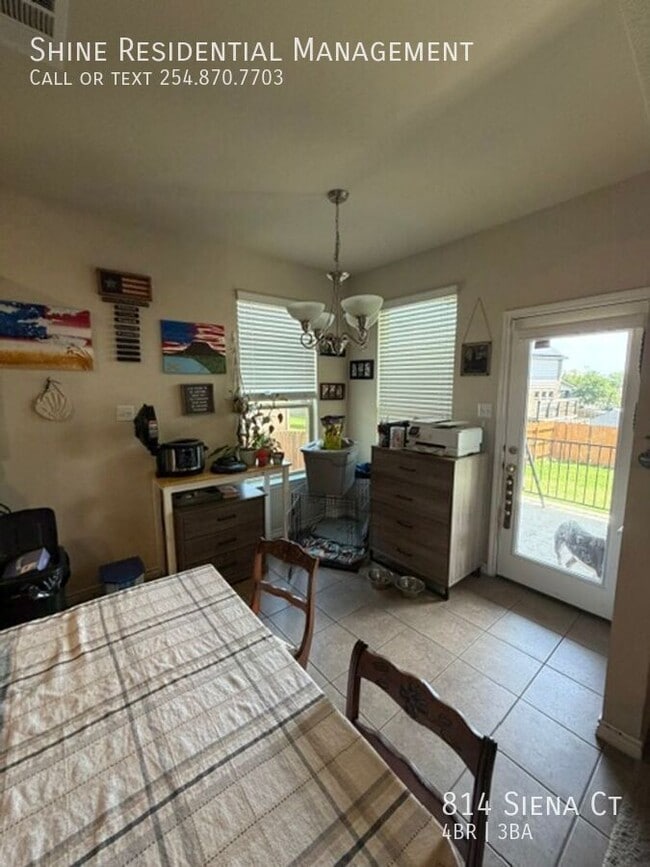 Building Photo - 814 Siena Ct