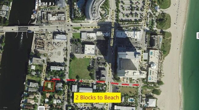 Building Photo - 208 S Riverside Dr