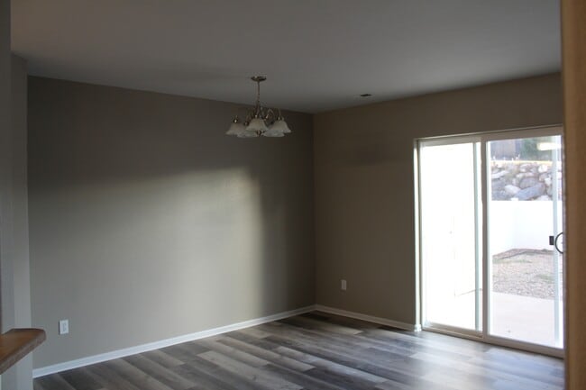 Building Photo - 21 Bryan Loop