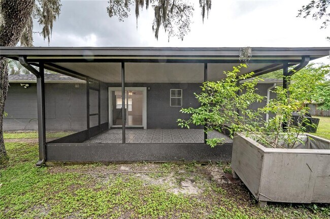 Building Photo - 1508 E Jean St