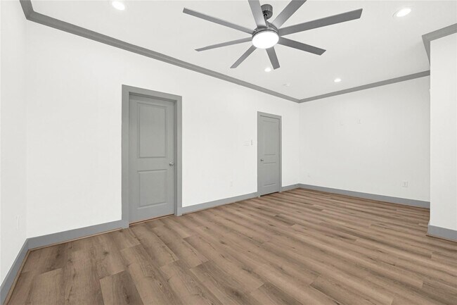 Building Photo - 4019 Stassen St