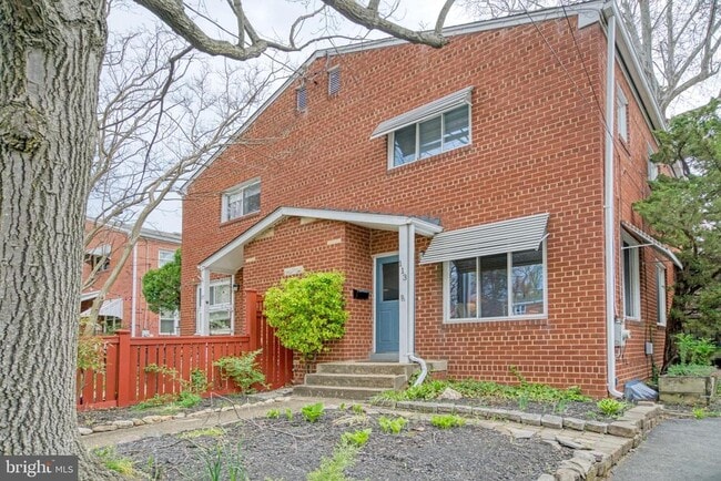 Building Photo - 113 E Taylor Run Pkwy