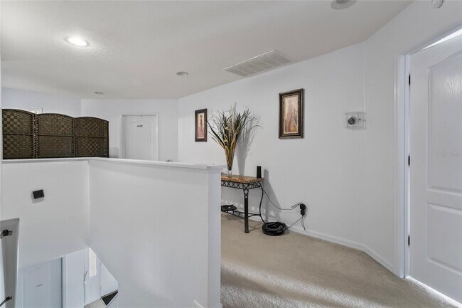 Building Photo - 913 Dorset Pl