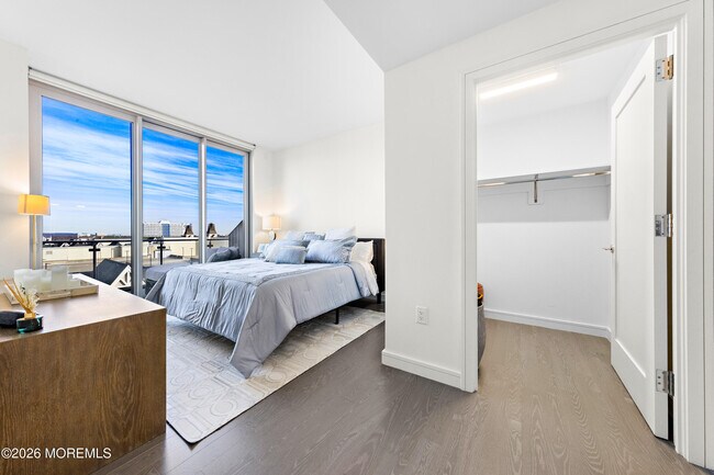 Building Photo - 20 Melrose Terrace