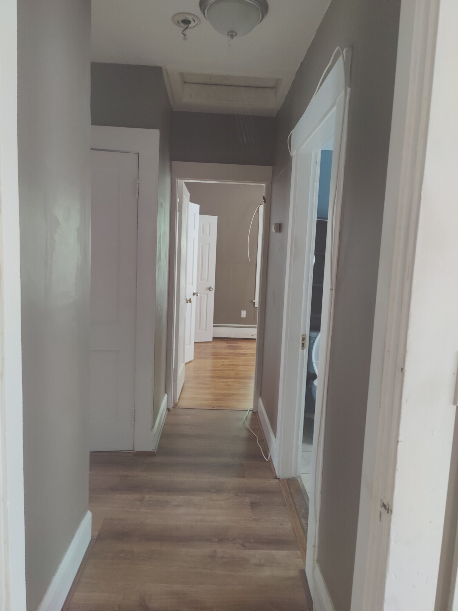 Building Photo - 143 Charles St