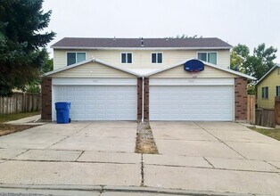 Building Photo - 7942 S Chadbourne Dr