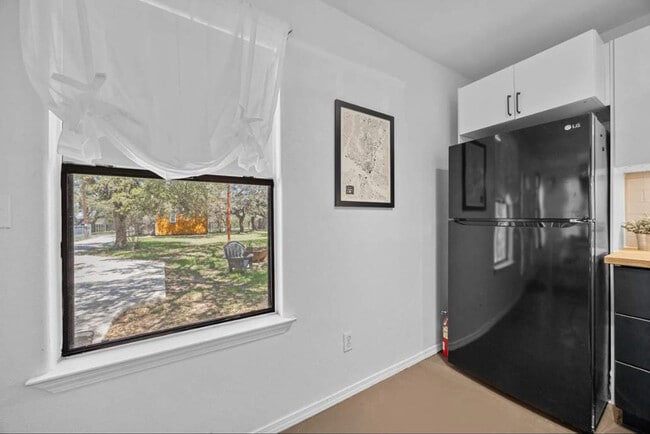 Building Photo - 14811 Foy Dr