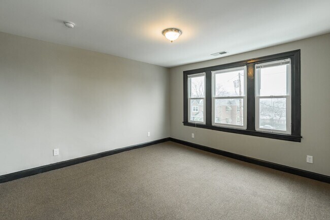 Building Photo - 5700 N 20th St
