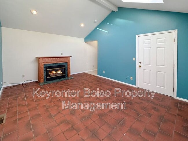 Building Photo - 1909 N 10th St