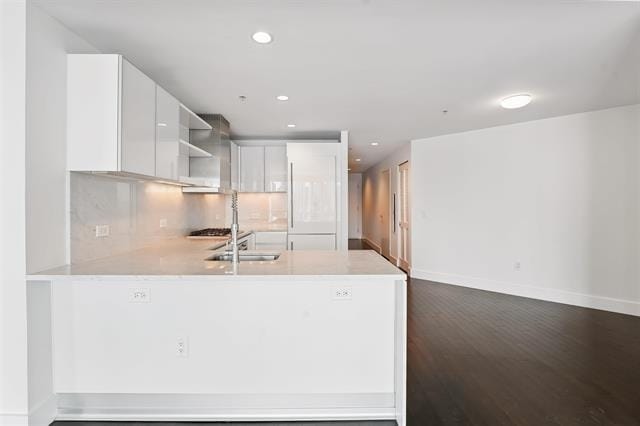 Building Photo - 77 Hudson St