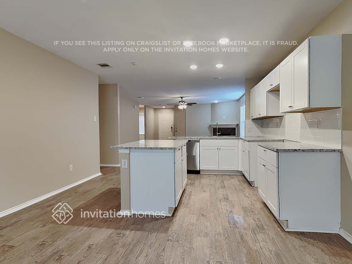 Building Photo - 1852 Village Park Trail