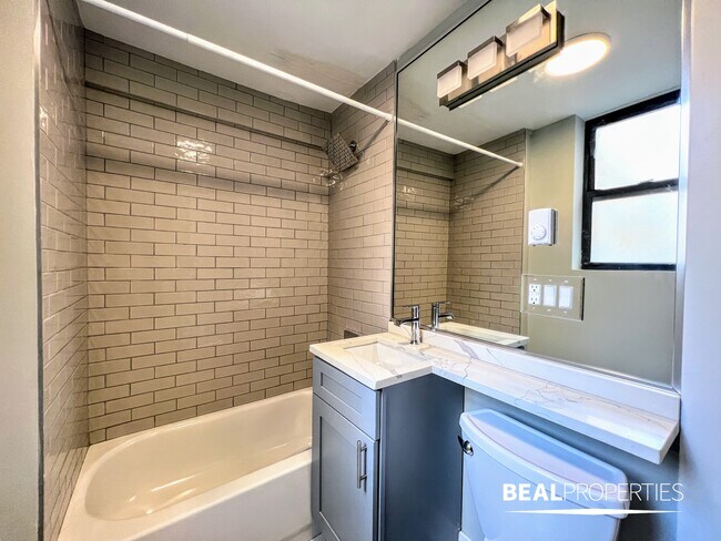 Building Photo - 505 W Belmont Ave