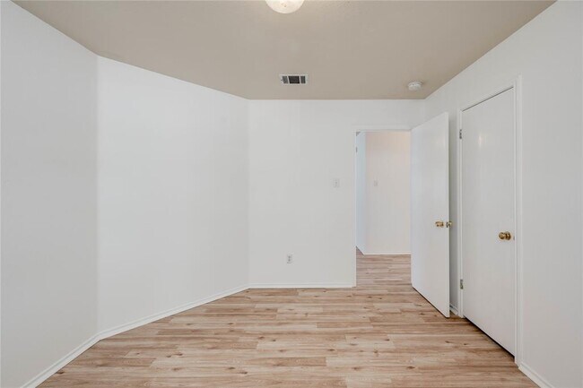 Building Photo - 3514 Banda Ln