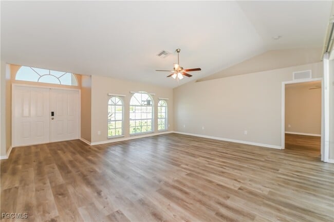 Building Photo - 2929 SW 7th Pl