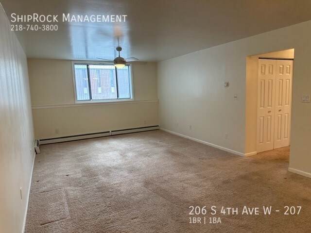 Building Photo - 206 S 4th Ave W