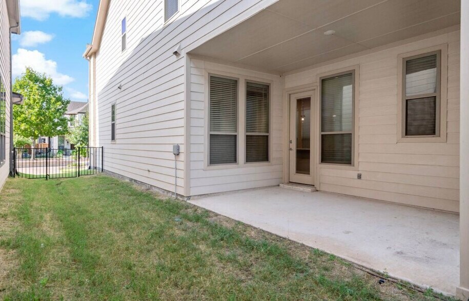 Building Photo - 4143 Runway Mews