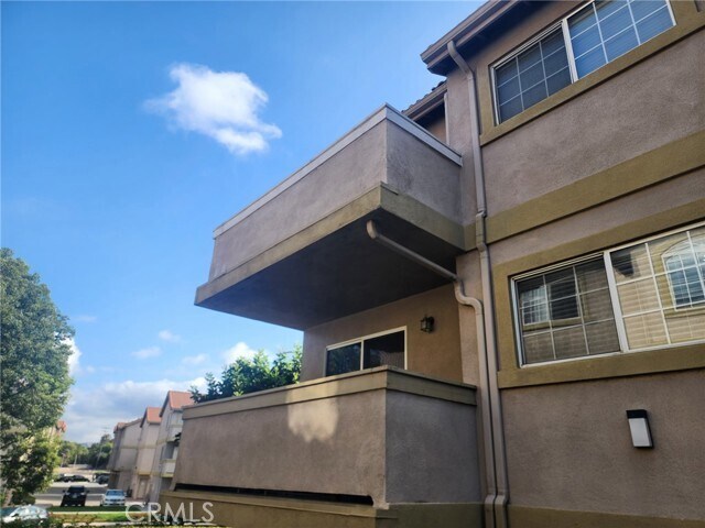 Building Photo - 1530 Spruce St