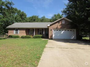 Building Photo - Autumn Place Subdivision, Close to Base!