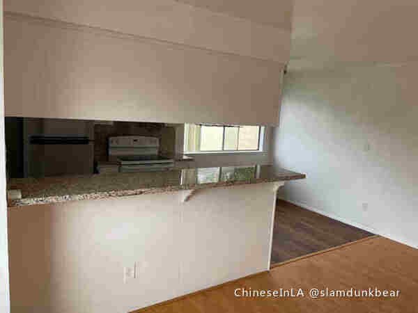 Building Photo - 18131 Via Amorosa