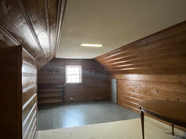 Building Photo - 918 N 5th Ave