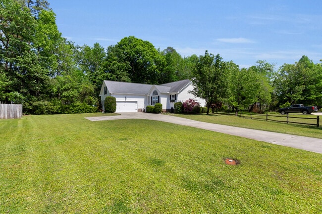 Building Photo - 107 Sandpiper Ct