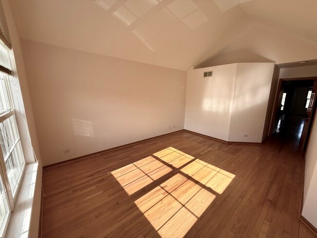 Building Photo - 153 Fulbright Ln