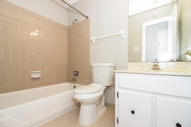 Building Photo - 3858 Cherry Hill Ln