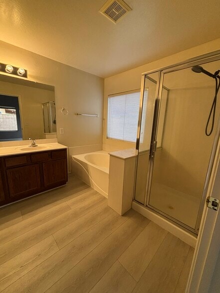 Bathroom in primary bedroom - 3464 S Moccasin Trl