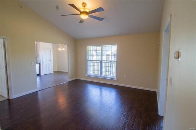 Building Photo - 1832 Piedmont Cir