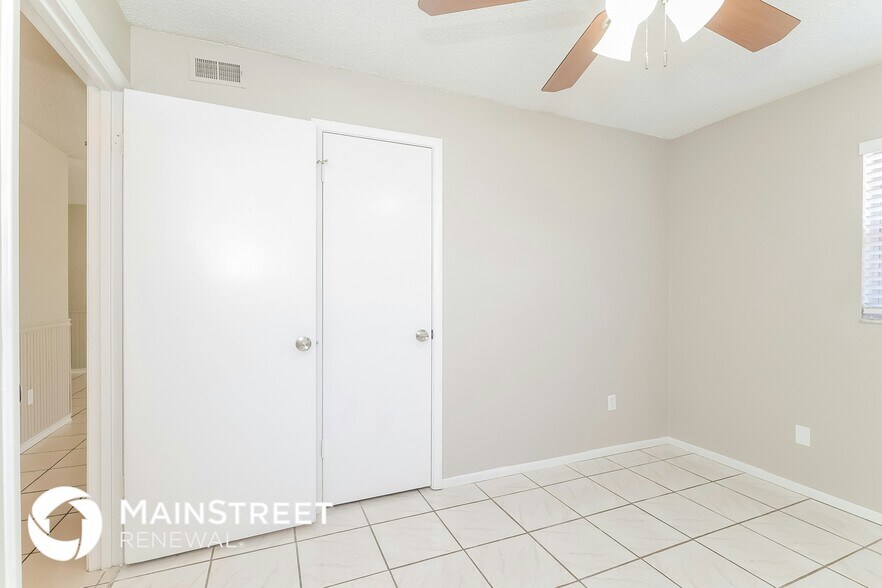 Building Photo - 6645 Gunnell Ct