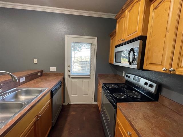 Building Photo - 8426 Jay St