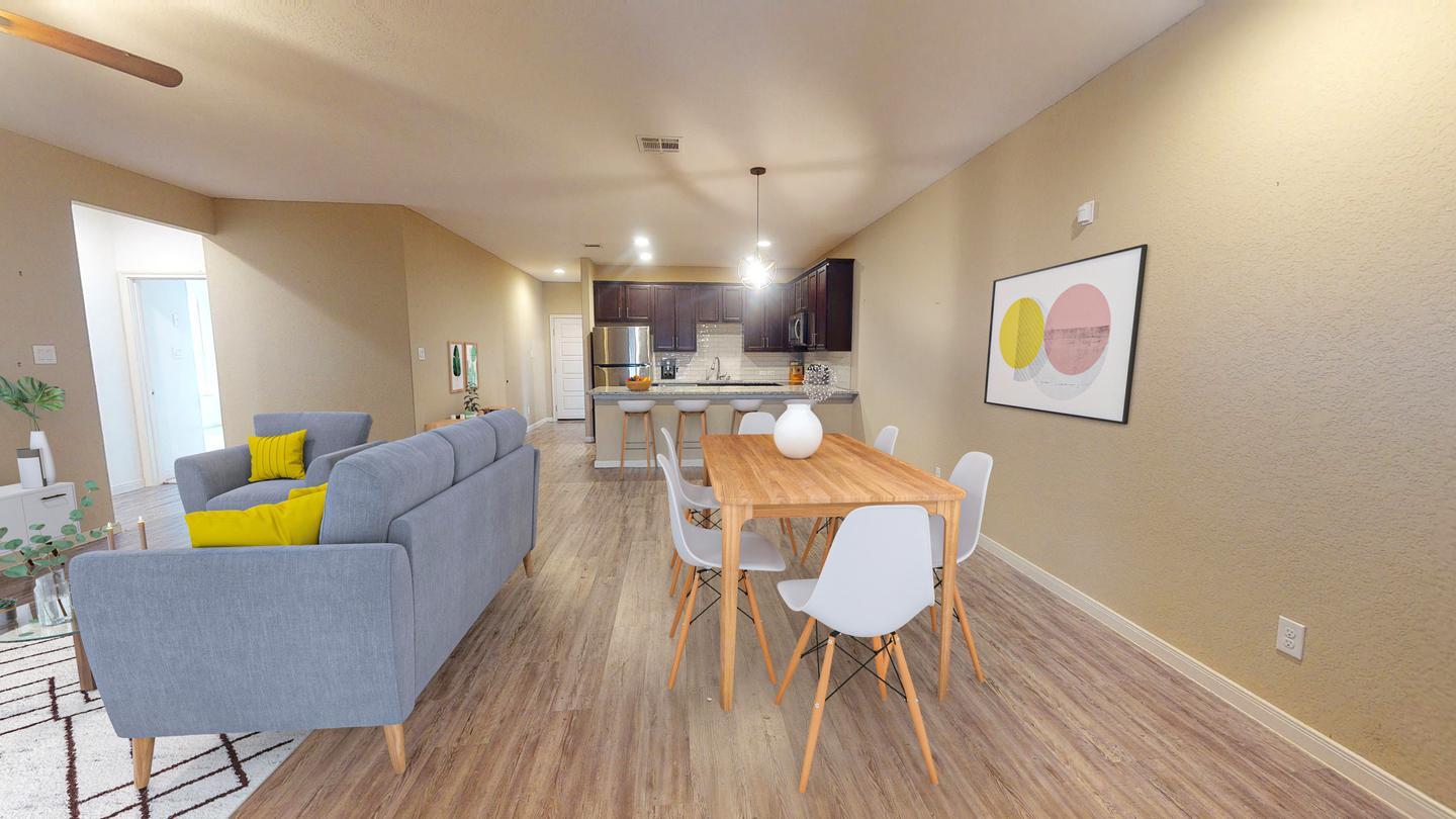 Building Photo - Stunning Ridgeview home close to North Star Mall