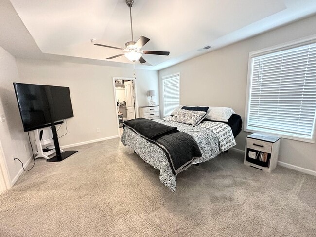 Building Photo - 4025 Thimbleberry Dr