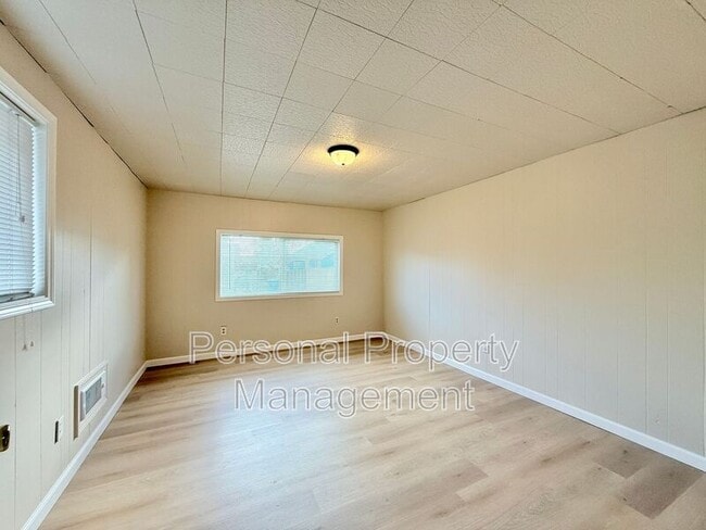 Building Photo - 2805 S Street