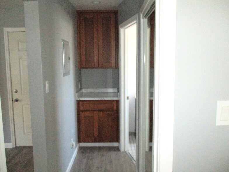 Building Photo - 326 V Street