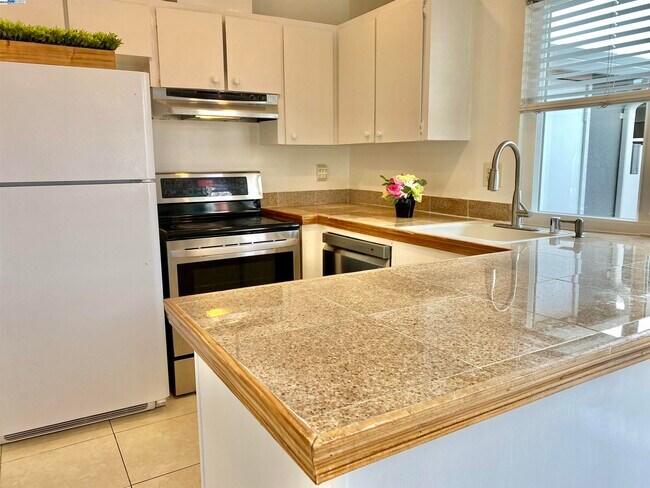 Building Photo - 3191 Washoe Way